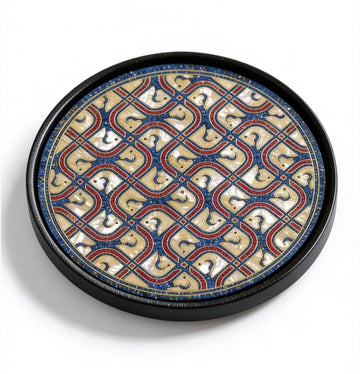 Intangible Cultural Heritage Lacquer Tea Tray with Mother-of-Pearl Inlay